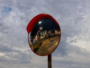 ¿Qué es el espejo de seguridad? La tecnología detrás del antirrotura
